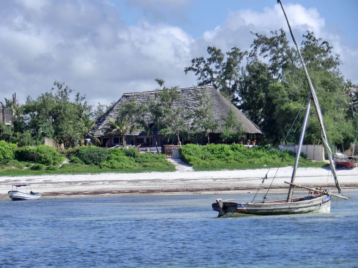 Sunset Beach Resort Ватаму Экстерьер фото
