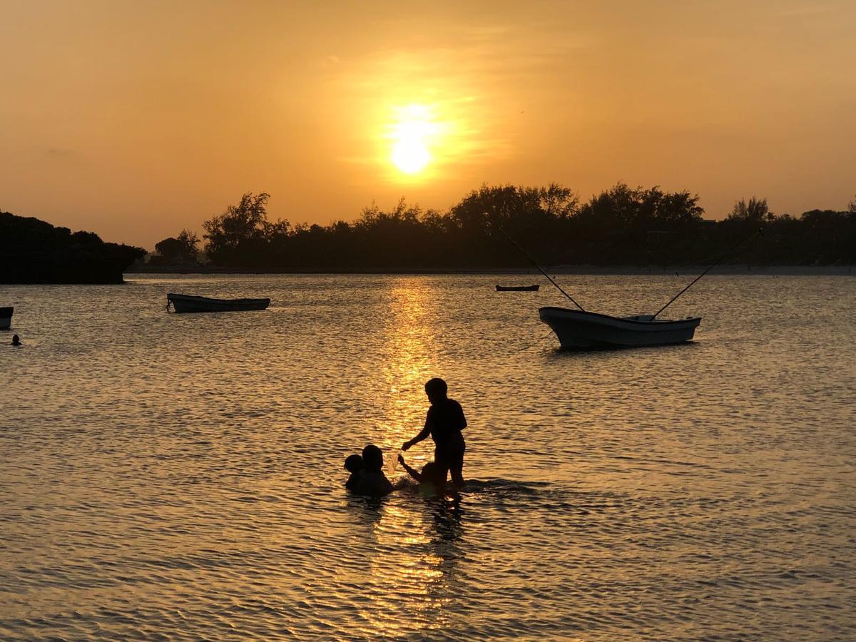 Sunset Beach Resort Ватаму Экстерьер фото