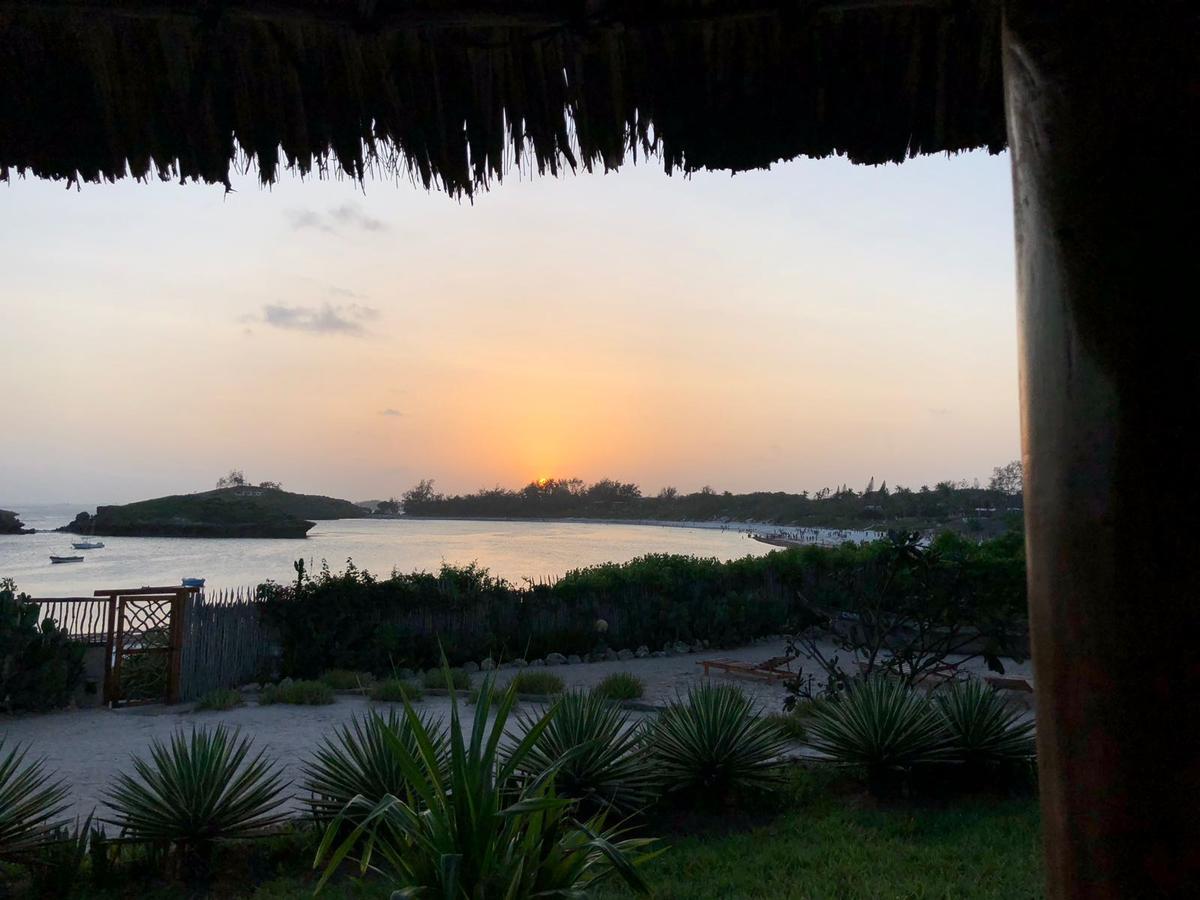 Sunset Beach Resort Ватаму Экстерьер фото